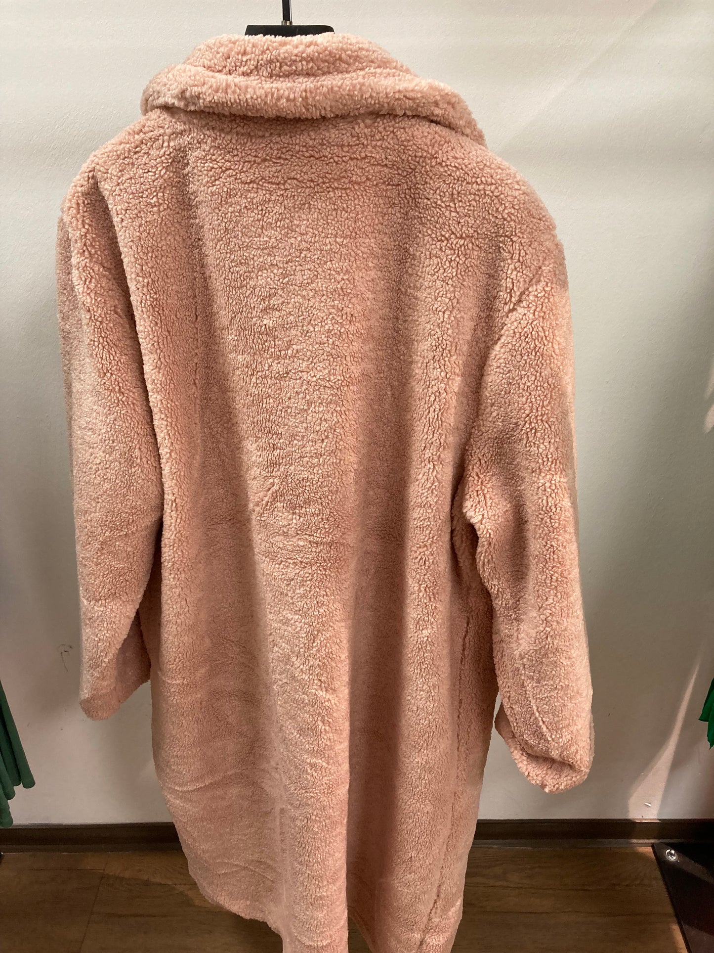 Mantel mit Plüschfell