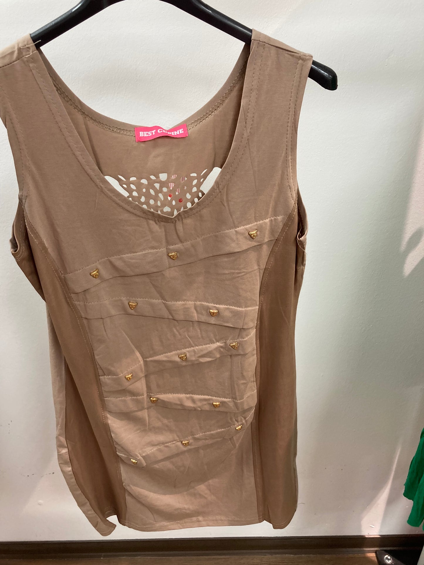 Top mit Lederseiten und Leoparden Auschnitt hinten