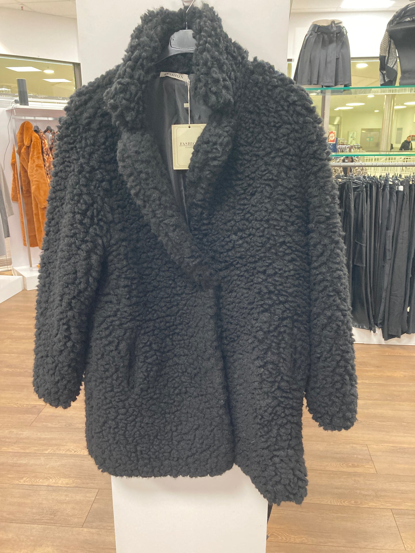 Mantel im Teddy look