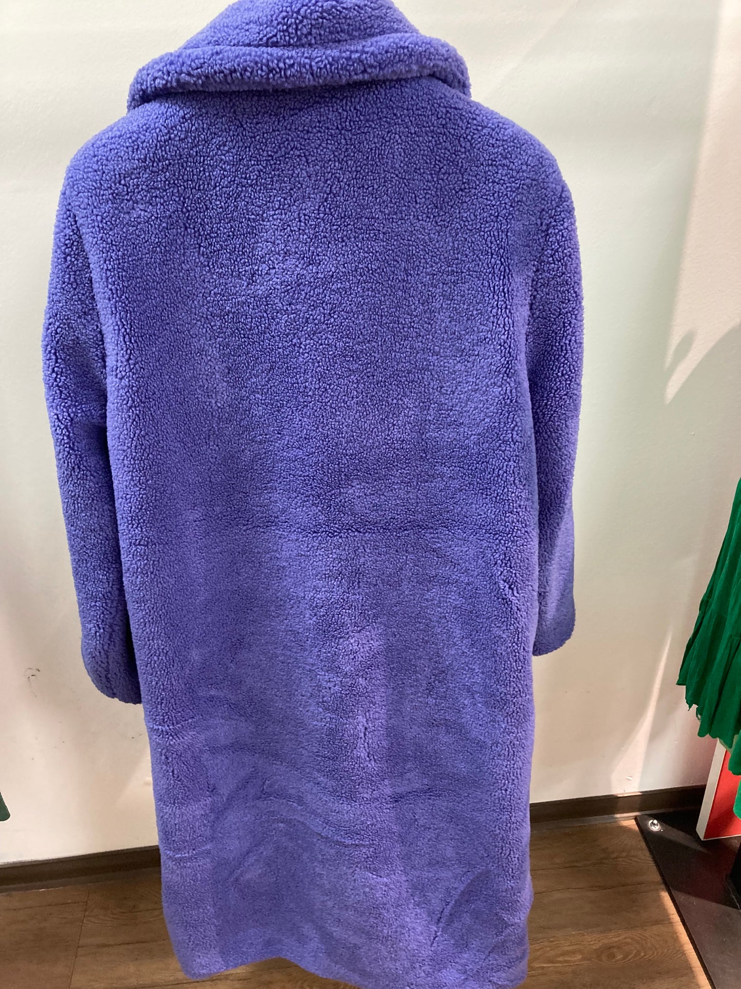 Mantel mit Plüschfell