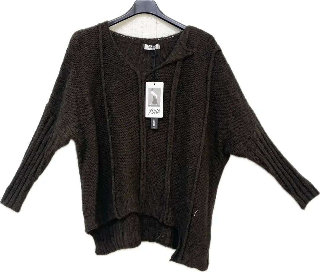 Kasten Pullover mit asymetrischem Auschnitt